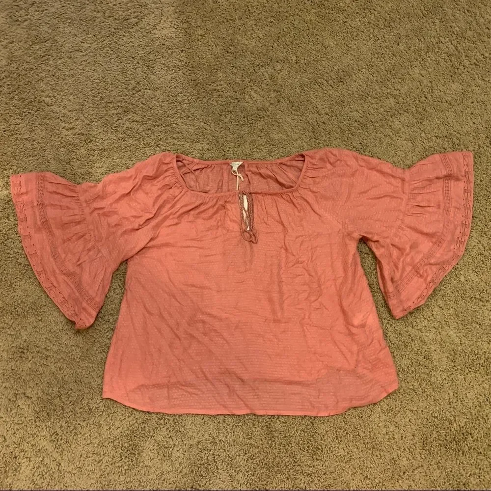 HOST PICK 🌸🆕 Lucky Brand Flowy Top - Picture 3 of 8